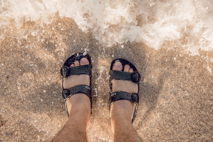 HORIZON CHECK SANDALS WOMEN – CCILU